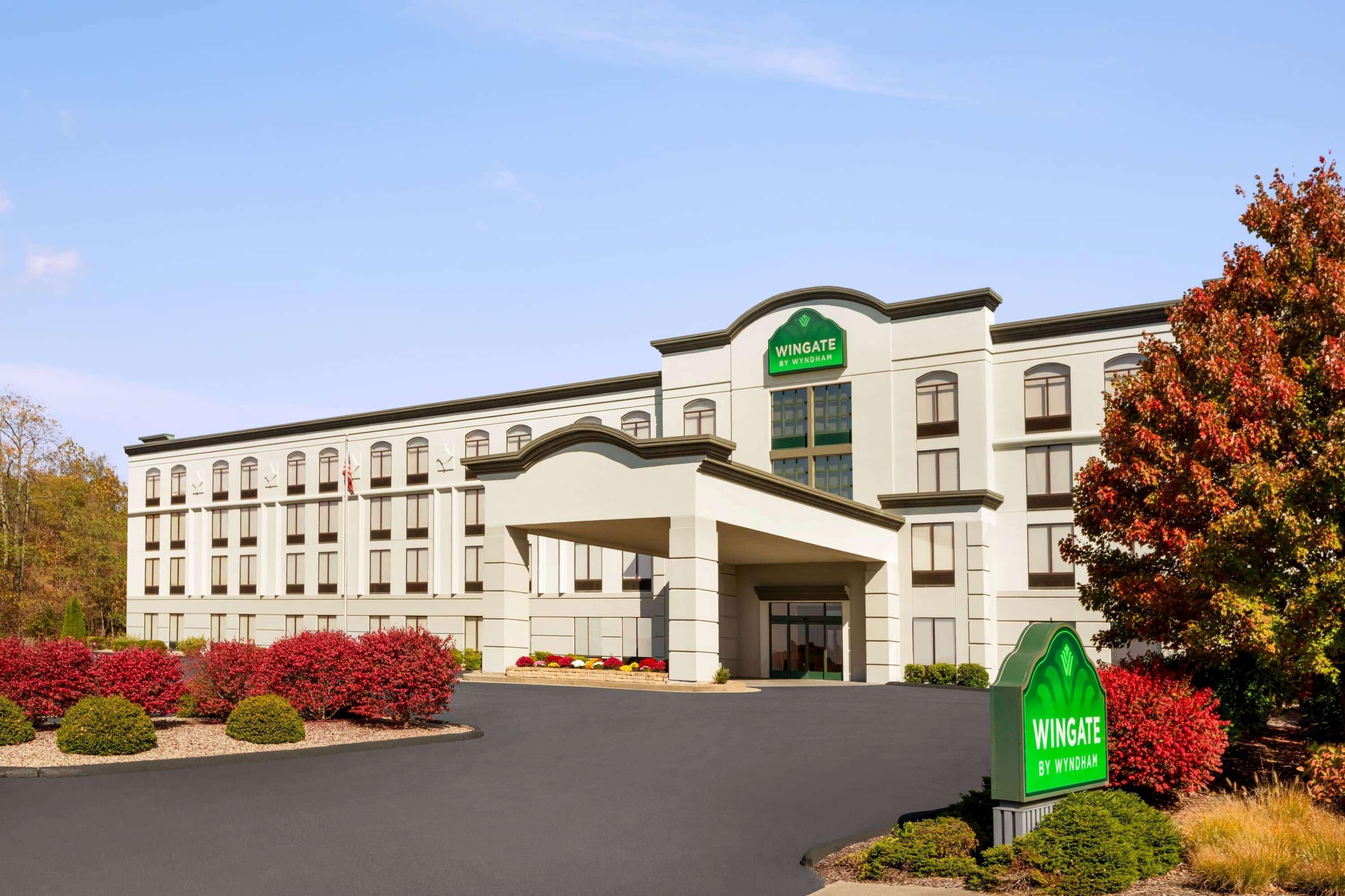Hotel Wingate By Wyndham Bridgeport Clarksburg Esterno foto