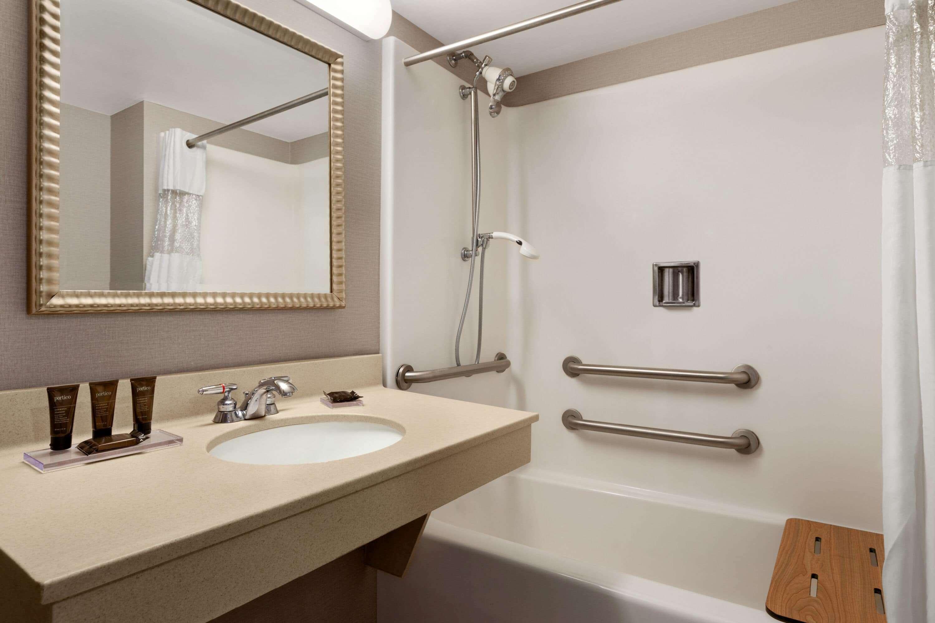 Hotel Wingate By Wyndham Bridgeport Clarksburg Esterno foto