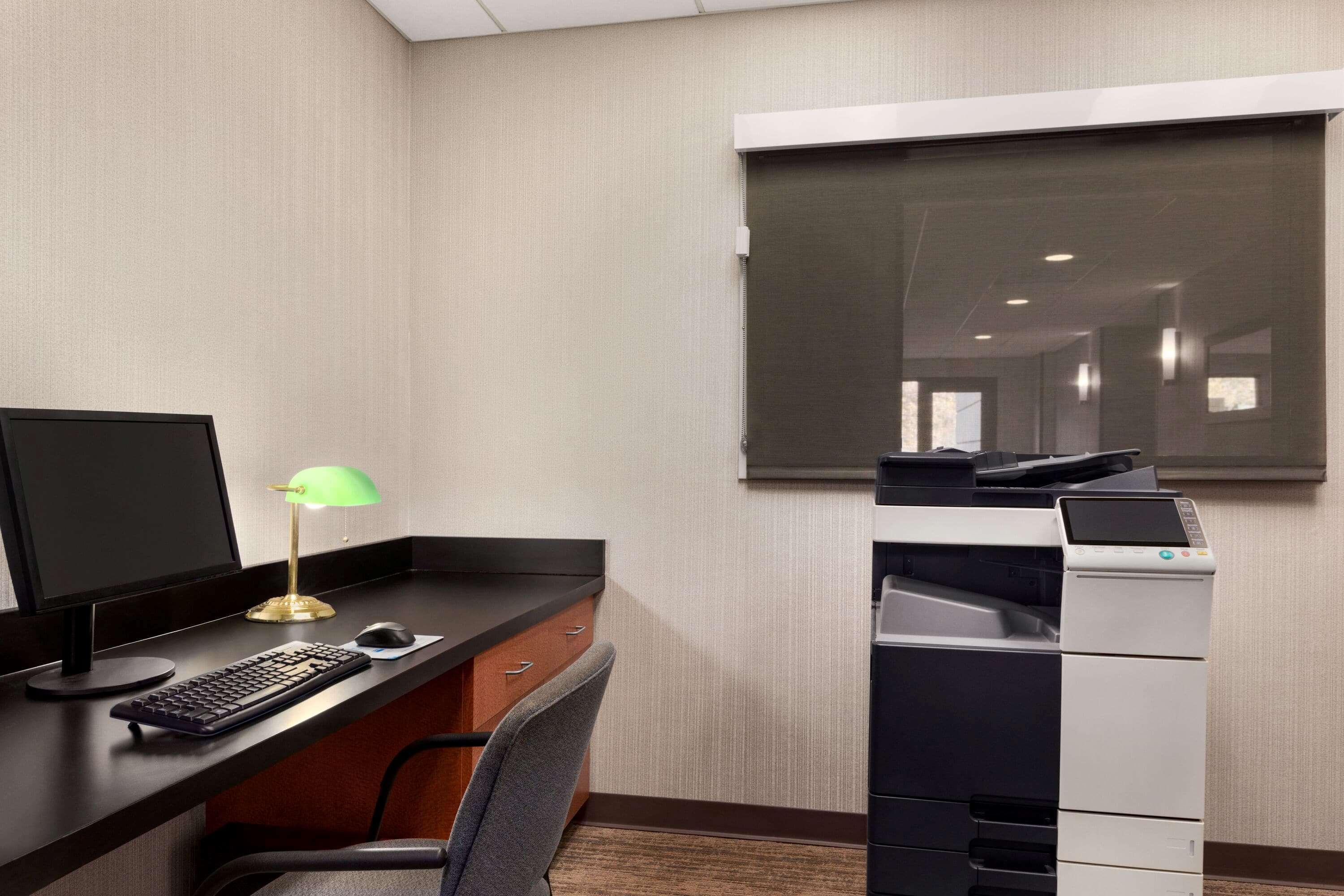 Hotel Wingate By Wyndham Bridgeport Clarksburg Esterno foto