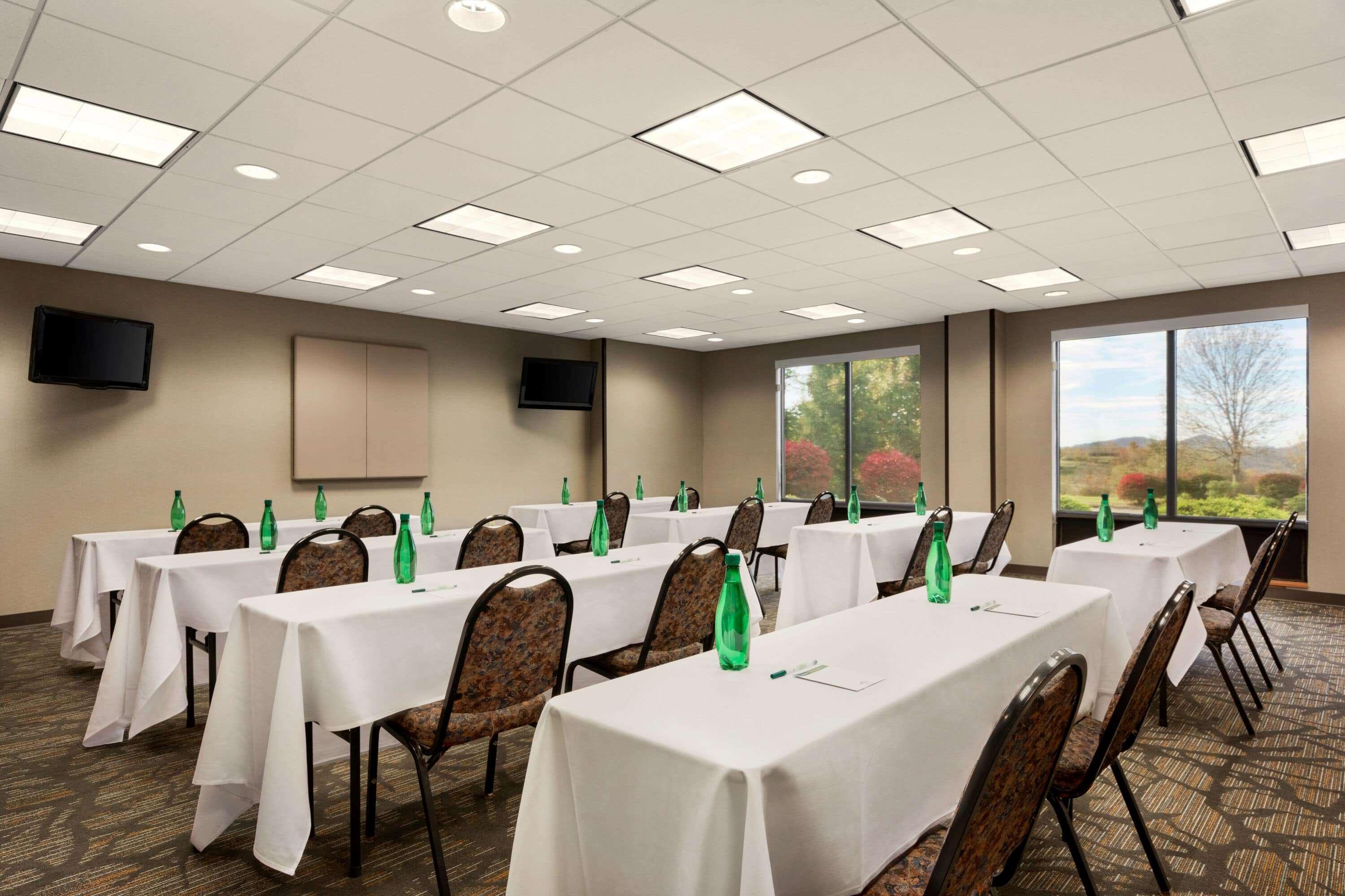 Hotel Wingate By Wyndham Bridgeport Clarksburg Esterno foto