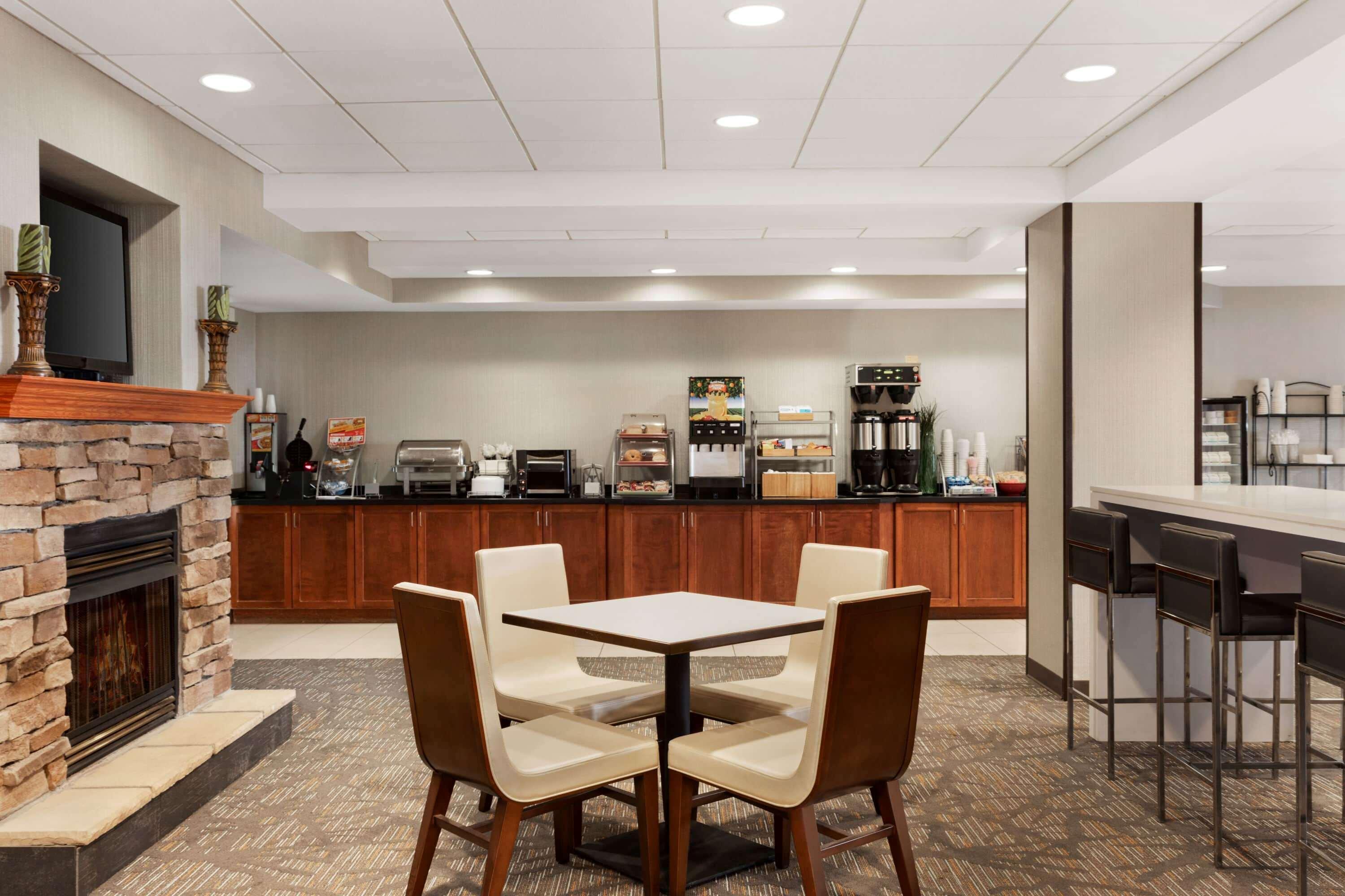 Hotel Wingate By Wyndham Bridgeport Clarksburg Esterno foto