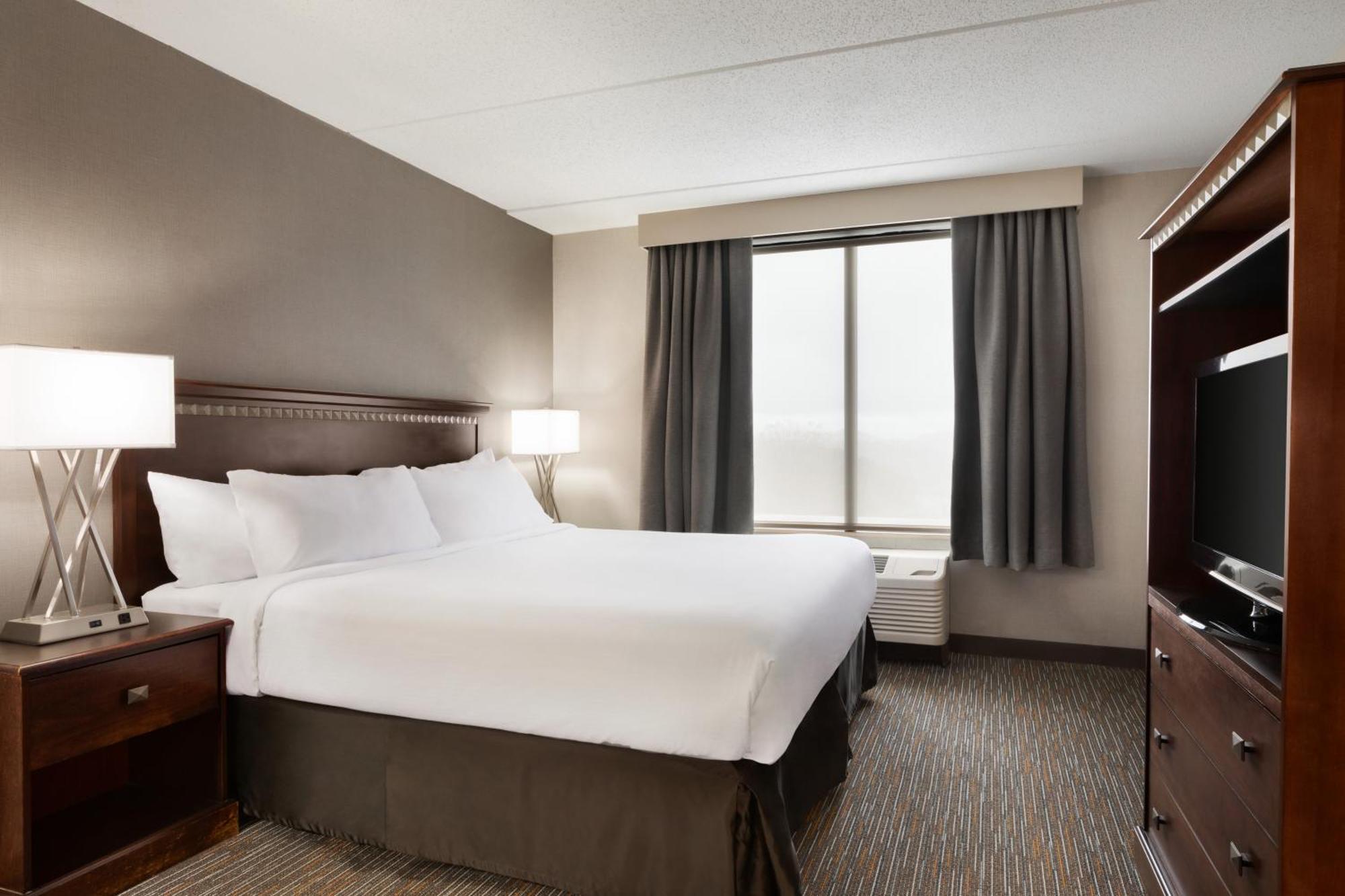 Hotel Wingate By Wyndham Bridgeport Clarksburg Esterno foto
